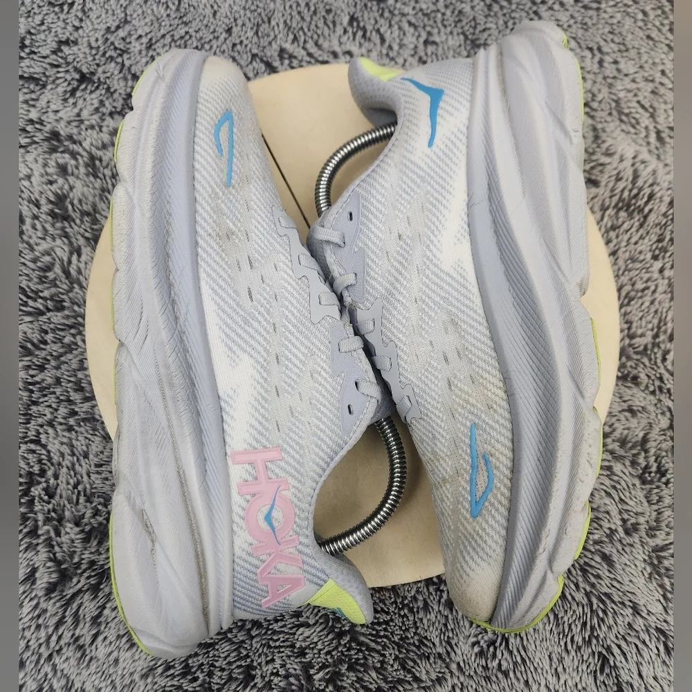 Hoka One One Clifton 9 Athletic Running Blue Pink Sneaker Women's Size 8.5 B - Picture 5 of 9